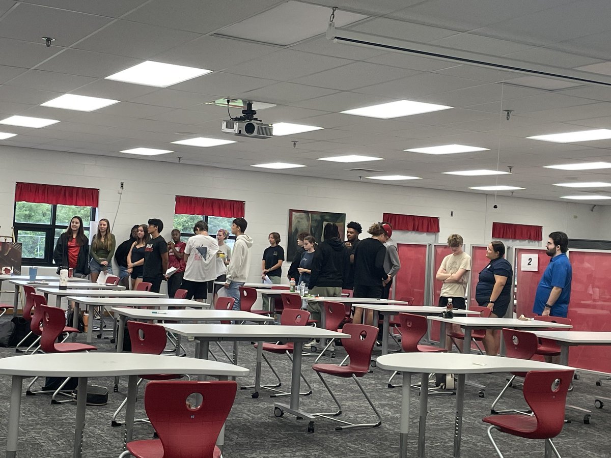 Salem High School VB tweet media