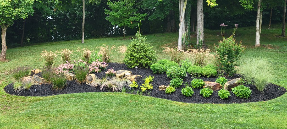 CombsGarden's tweet photo. #combslandscaping https://t.co/GOTQe0S4lS