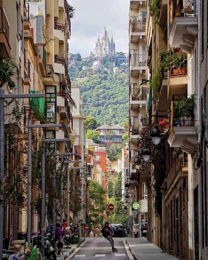 "Embracing the charm and energy of Barcelona’s streets. 🏛️🚶‍♂️ #BarcelonaViews #StreetStyle #TravelDreams #ExploreSpain #CityLife #BarcelonaVibes #TravelMoments"