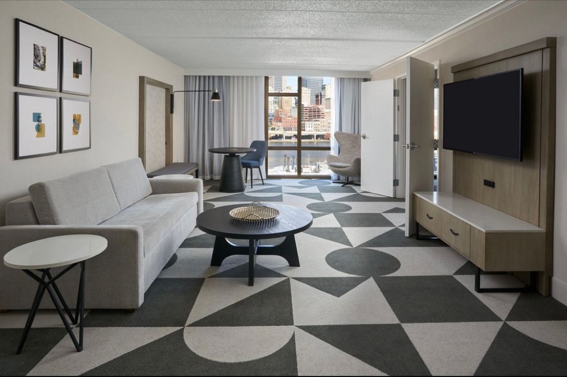 AndySchaidler's tweet photo. https://t.co/A75wdlcvte was proud to work on the iconic Sheraton Pittsburgh Hotel at Station Square - by Marriott! Our team is so excited to supply the FF&amp;E and see the newly renovated suites and guestrooms come to life! 
https://t.co/GlIg10RX75 https://t.co/xsgZqxRQlY