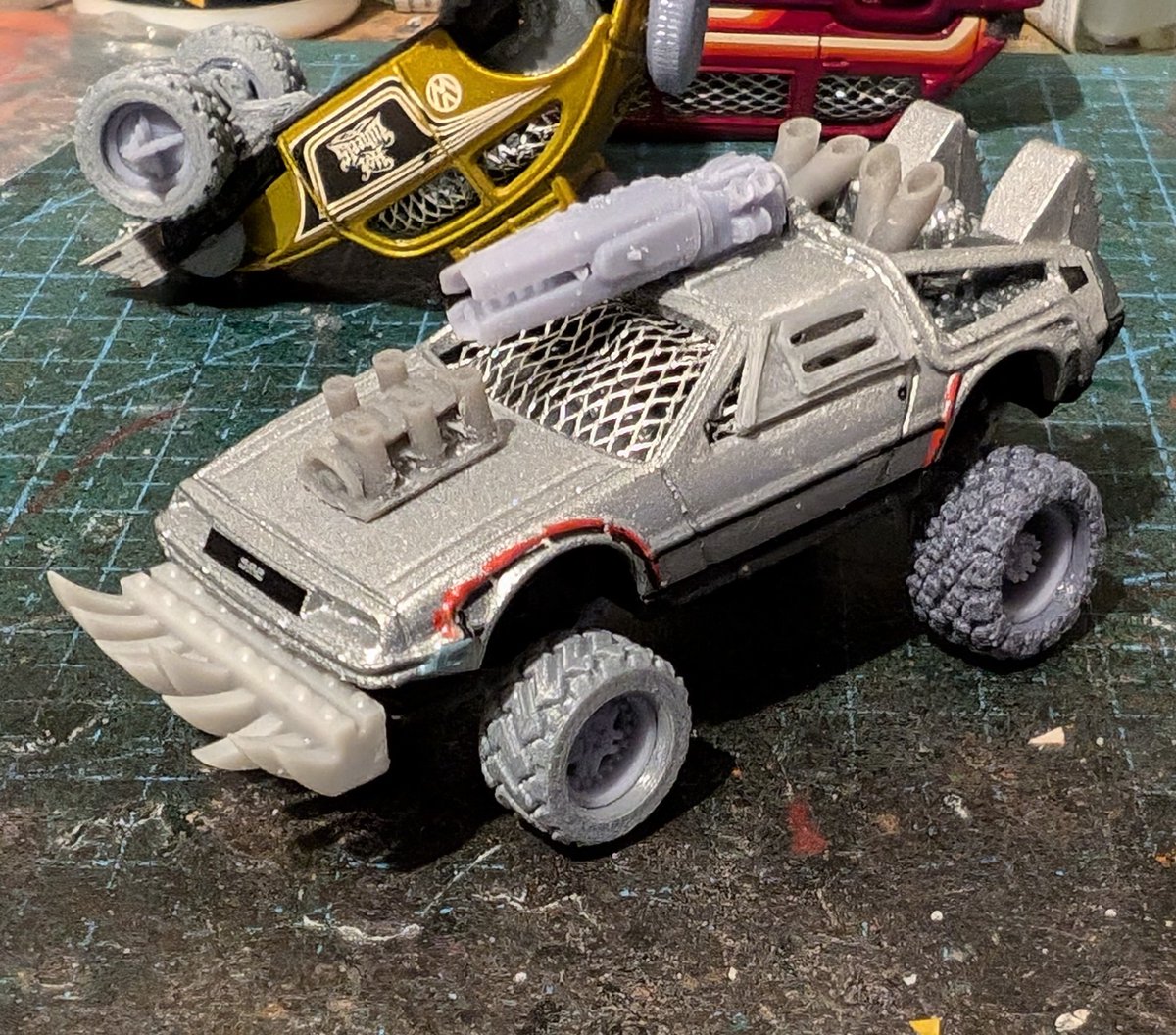Theironpainter's tweet photo. Some WIP on some gaslands introducing the back to the future delorean with a gaslands twist. Hope you guys like
#gaslands #backtothefuture #hotwheels
#tabletopgaming #madmax https://t.co/B2Kmb6e2c7
