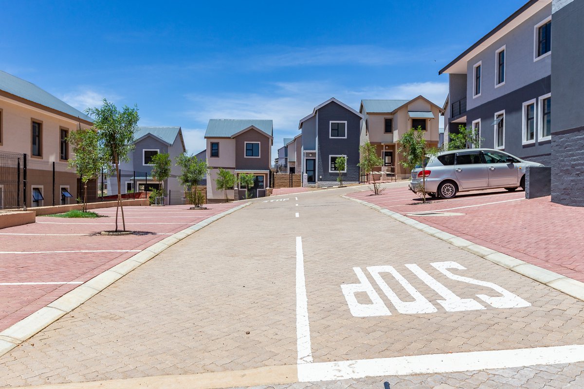 Ongos Valley eyes SADC expansion, secures Zambian contract

Ongos Valley Development says it plans to expand its operations across the Southern African Development Community (SADC) region.

The real estate developer signed a Memorandum of Understanding (MoU) with the Zambian