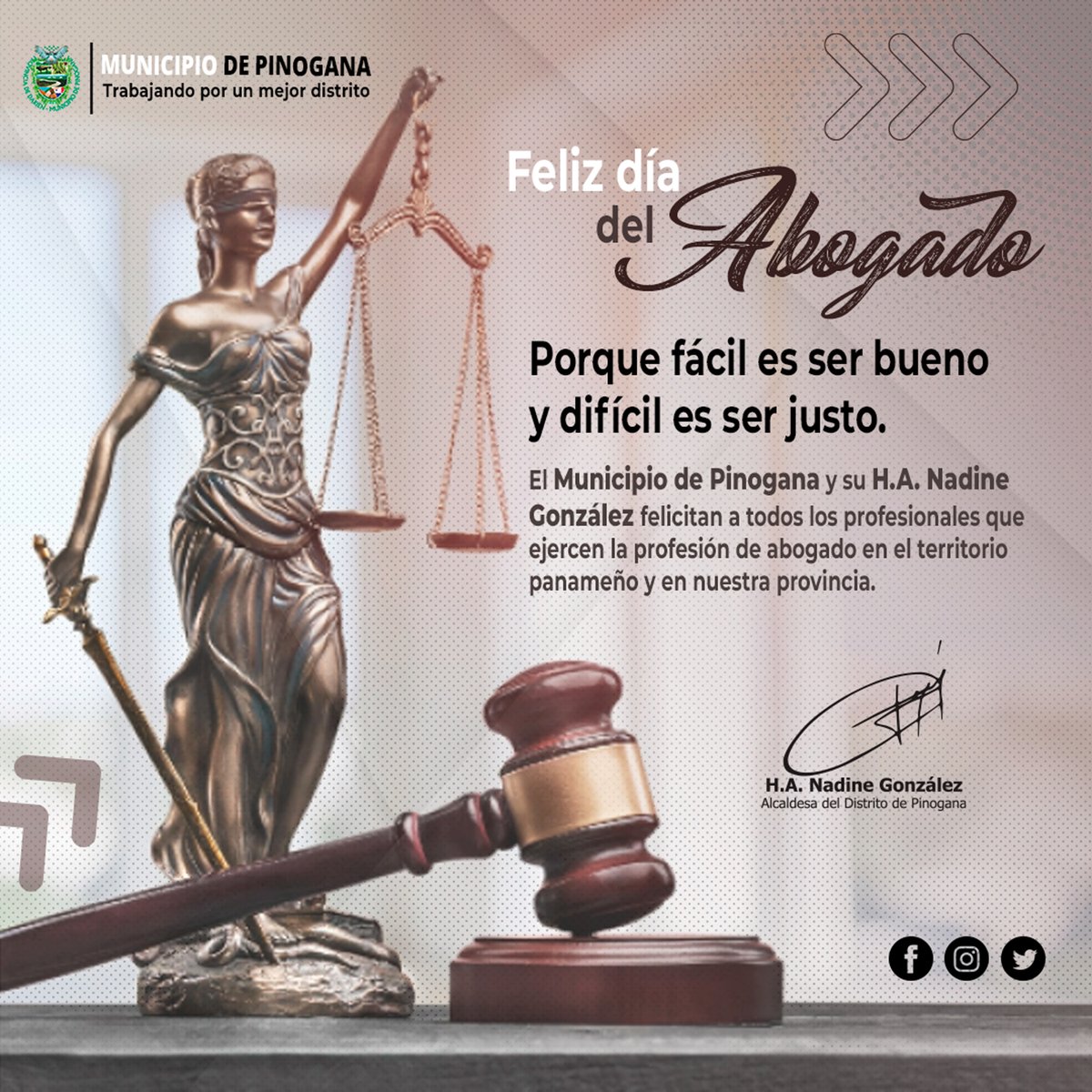 Felicitamos a todos los profesionales que ejercen esta profesión en especial al cuerpo de abogados que forman parte de los colaboradores del Municipio de Pinogana.

¡Muchas felicidades hoy en su día!
#díadelabogado 
#felicidades 
#municipiodepinogana