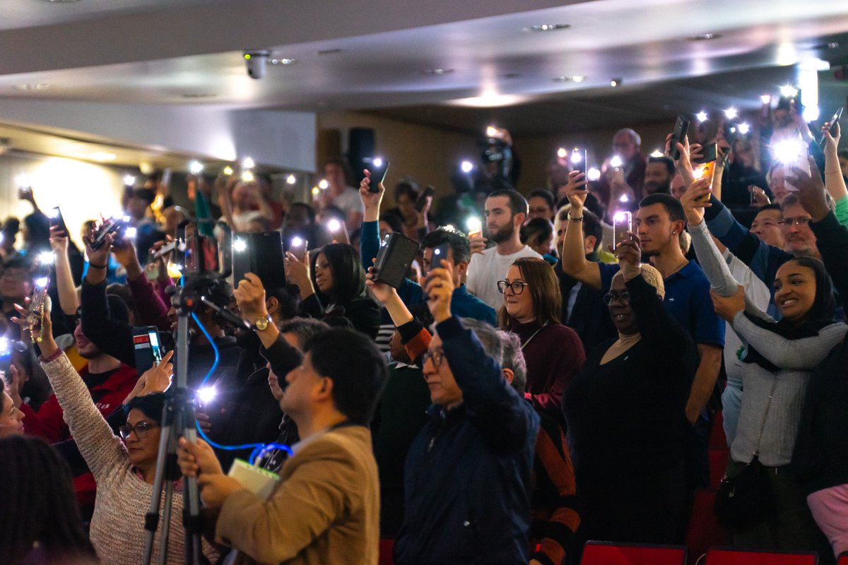 CitizensUK's tweet photo. These are our communities. People from different backgrounds, religions and ethnicities coming together in solidarity and hope for a fairer world. Our communities stand together ❤️ https://t.co/OVANZcoQrx