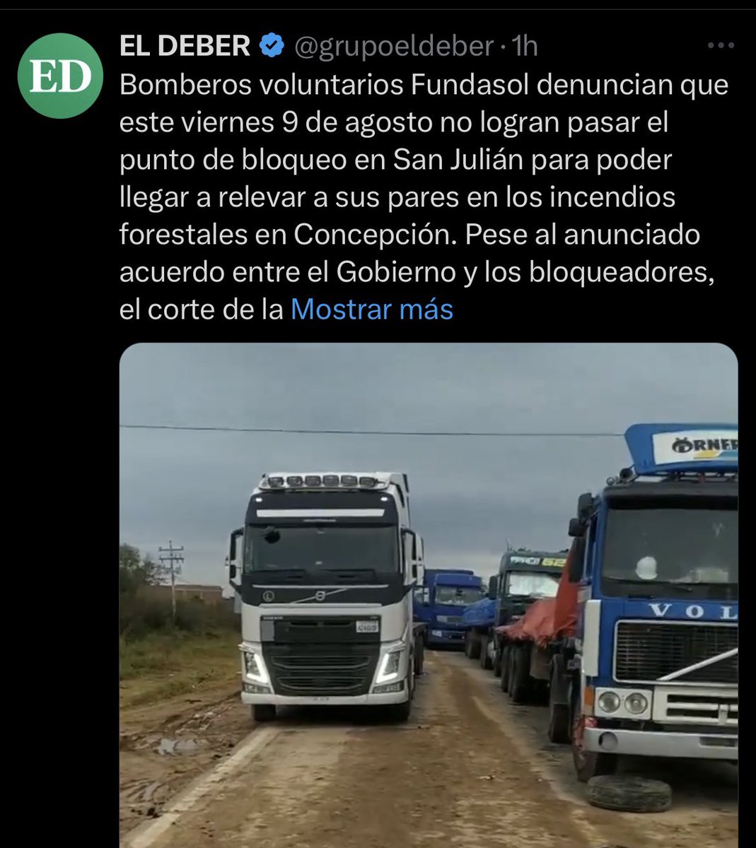 El colmo de los colmos,
#interculturales (colonizadores) evitando el paso de los bomberos que están acudiendo a mitigar los incendios… la razón?? Ya saben, ellos quieren ampliar su política #extractiva. #Bolivia