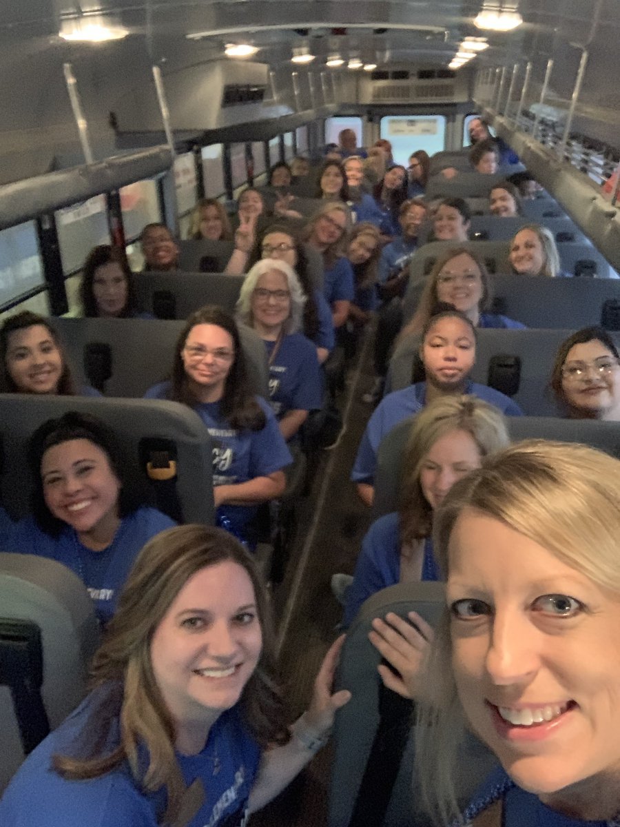 wakefieldsisd's tweet photo. We say WAKEFIELD you say MUSTANGS  We say BLUE you say WHITE  We say LEGACY you say GREATNESS! WAKEFIELD MUSTANGS BLUE WHITE LEGACY GREATNESS!  #legacyofgreatness #buildingbearcats #wakefieldelementaryschool https://t.co/29ieVbUCXD