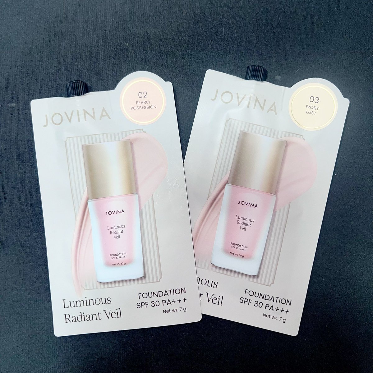snnyy2310's tweet photo. ส่งต่อรองพื้น Jovina 2 ซอง 169.-ส่งฟรี ปกติซองละ 130✨
02 เทสสีทีมือ 1 ครั้ง 99%
03 ลองใช้ 1 ครั้ง 90% 
#สกินแคร์เกาหลี #ส่งต่อเสื้อผ้า #ส่งต่อ #ส่งต่อสกินเเคร์ #ส่งต่อคสอ #ส่งต่อเครื่องสําอาง #romand #jovina #รองพื้น #เครื่องสำอางมือสอง #ส่งต่อรองพื้น #awena #รองพื้นjovina https://t.co/fBPnV0RgOE