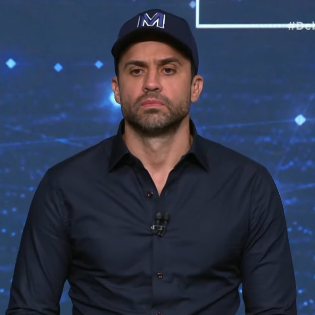 pesquisas_elige's tweet photo. 🚨URGENTE: Questionado por não prestar socorro a um homem que foi morto por falta de socorros durante uma maratona surpresa promovida por sua equipe, Pablo Marçal afirmou que Bruno da Silva Teixeira ESCOLHEU MORRER. Por favor, espalhem essa informação e escrevam MARÇAL SANGUINÁRIO nos comentários da postagem!💚🇧🇷💛👍

🗞️@correio