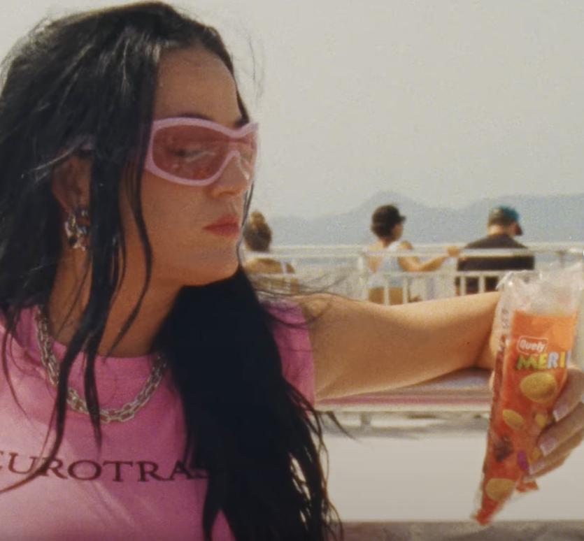 som_inca's tweet photo. Katy Perry i la Quely Merienda https://t.co/q37CACwGmY
A Som Inca hem parlat amb @GalletasQuely sobre el videoclip de @katyperry Hi haurà una futura "Quelyperry"?😜
https://t.co/A6aWOopyaR
#sominca #incaciutat #Quely #Quelitas #QuelyLovers #KatyPerry #Lifetimes https://t.co/TT2FBJXspn