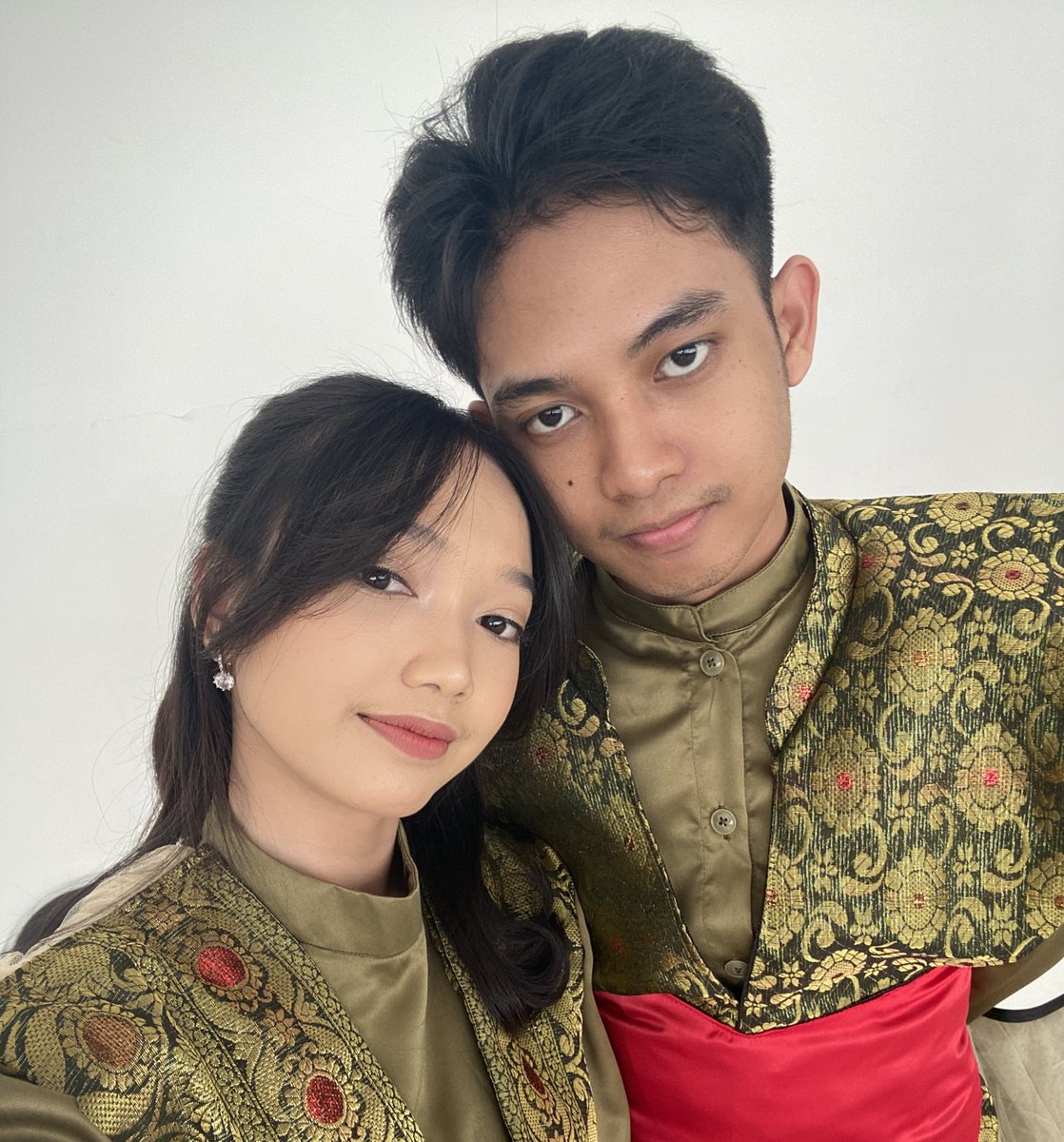 devypuspitass's tweet image. aygku yg sabar bgt + aku yg nyebelin bgt