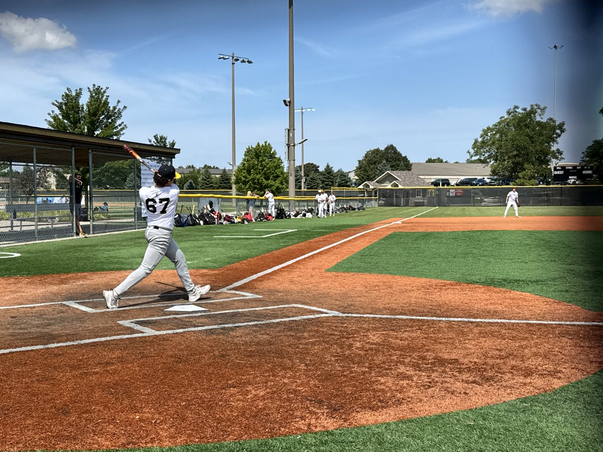 First ever <a href="/PrimetimeIL/">Primetime</a> collegiate showcase!

We're so thankful for our partnership with Jay and the whole PrimeTime staff.

Our athletes will now have access to PrimeTime's database, of college recruiting coordinators and coaches across all levels, to chase their college dreams.