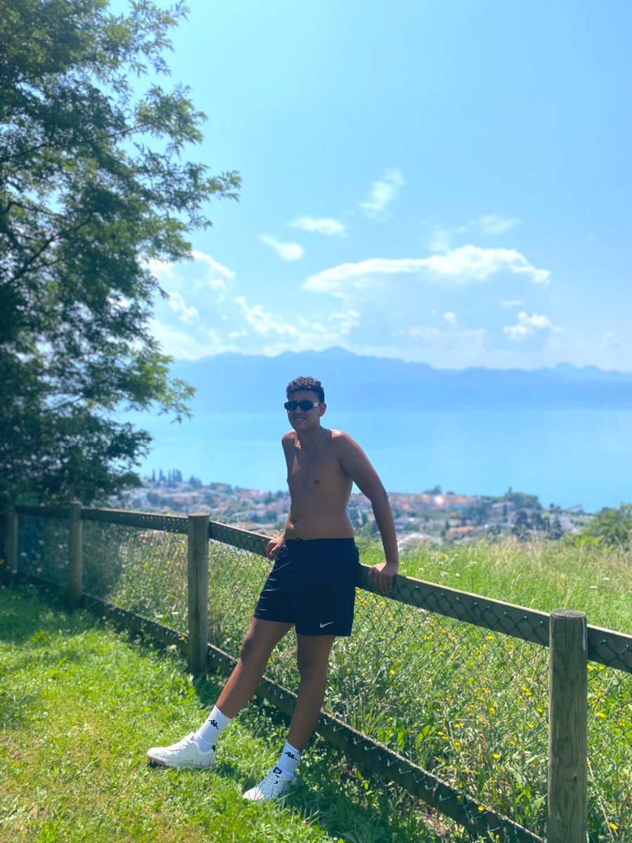 MEchougri's tweet photo. 🇨🇭😍 https://t.co/yWPl4qVP6e