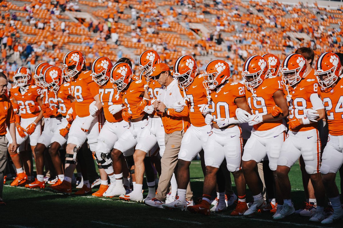 SuperfanClemson's tweet photo. Constant disrespect. The media saying they, “Forgot Clemson played football.” No one giving them a prayer to beat Georgia, much less make a playoff run. 

Starting to get some Little Ole Clemson vibes to this team. You know what Im talking about. 

Spot the football. https://t.co/phbq6Yk2Mr