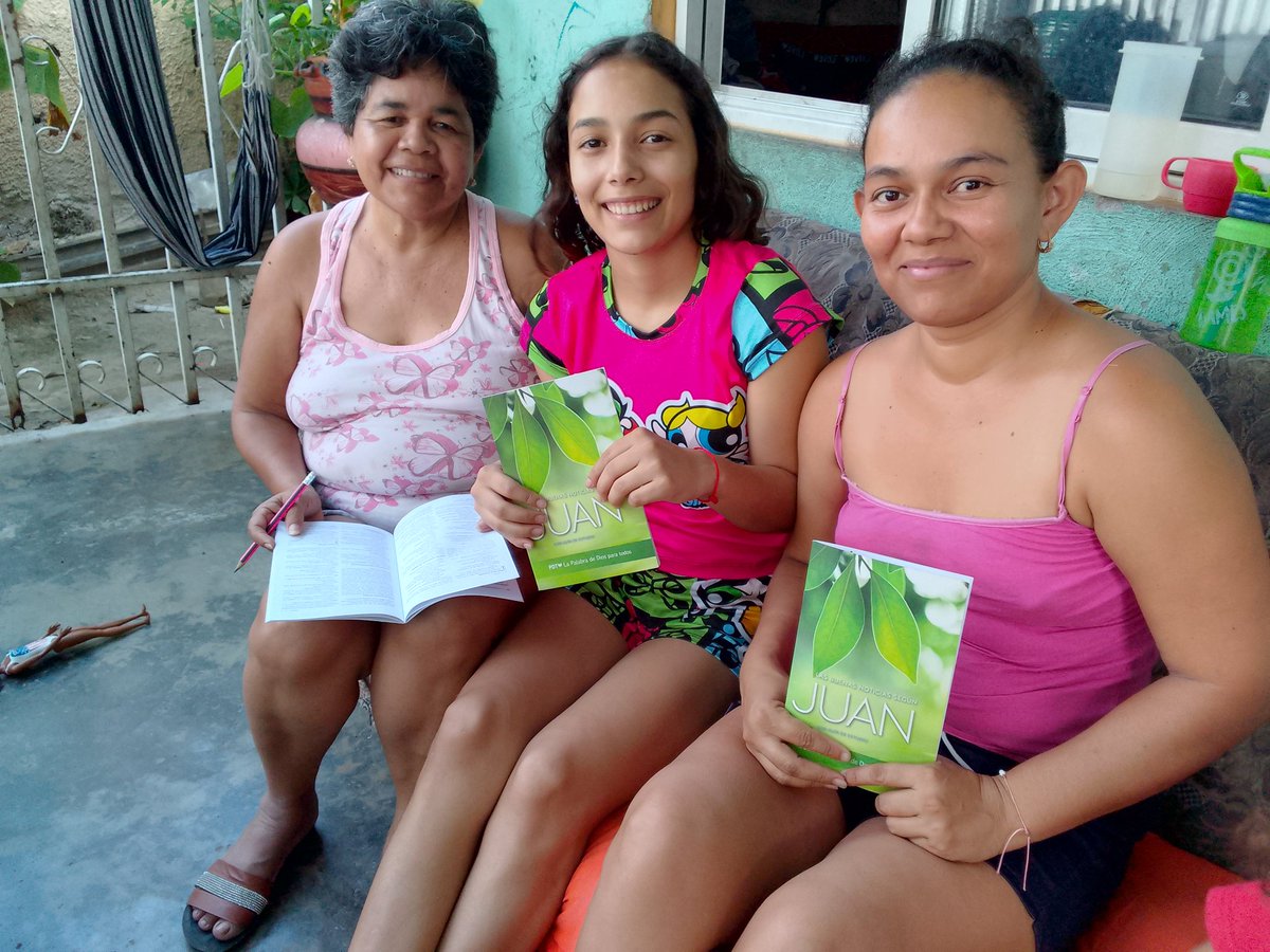 zmllosrastrojos's tweet photo. #Jueves Estudios Bíblicos en la Zona Misionera Local Los Rastrojos - Iglesia Bautista Central Los Rastrojos para jóvenes y adultos.

@zmllosrastrojos 
@ligabiblicavzla 
@CircuitoCFC 
@ongfunidecupal https://t.co/rZYqVa3bfh