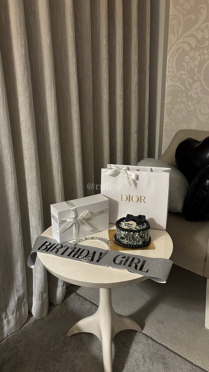 rnllxc's tweet photo. お友達のお誕生日会してきた✨️ https://t.co/LhdCB75ixv