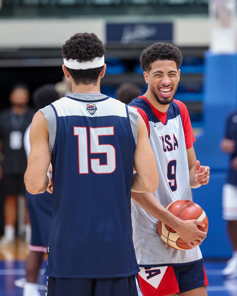 Pacers's tweet image. bringing the infectious energy wherever he goes 😁