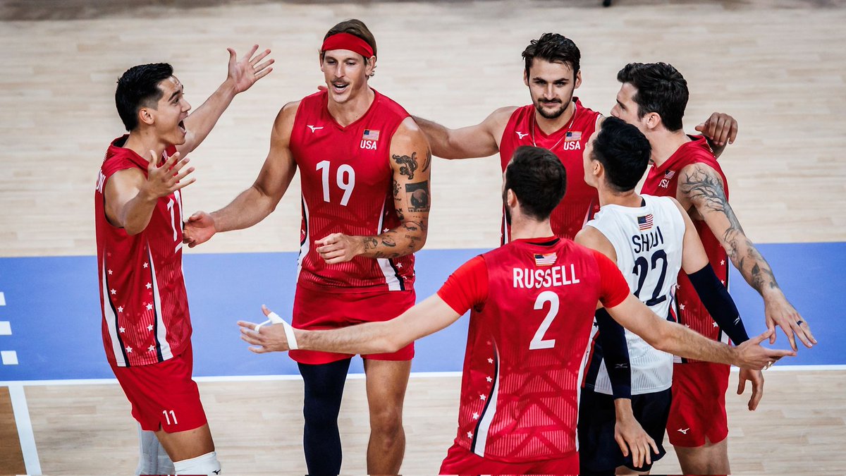 volleyballidn's tweet photo. Bronze Medal Match 🥉

23 - 25
28 - 30
24 - 26

Italia 🇮🇹 0 - 3 🇺🇸 Amerika Serikat

Amerika menang dan raih medali perunggu untuk ketiga kalinya dalam sejarah voli putra! 🥉
#Paris2024       #volleyball https://t.co/EmQ5MIarq9