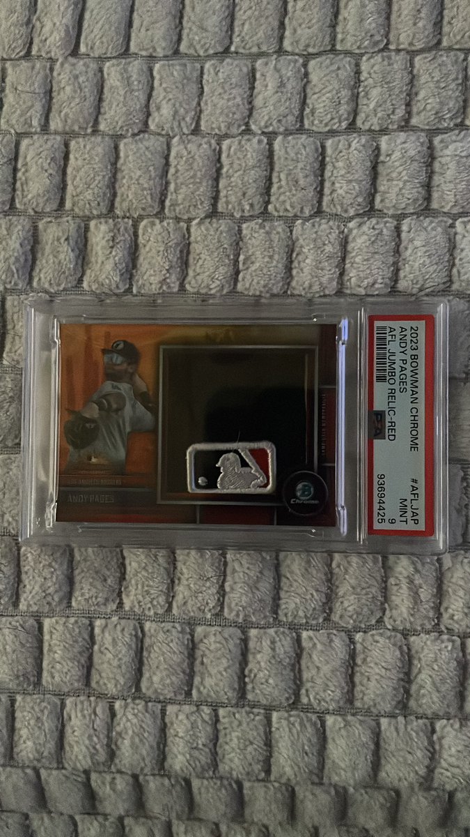 DODGERDAWG22's tweet image. Would’ve loved to have this 💎 but it’s still a SSP POP 1 
#TBBCrewElite #Dodgers #AndyPages 
#MLB #BowanChrome