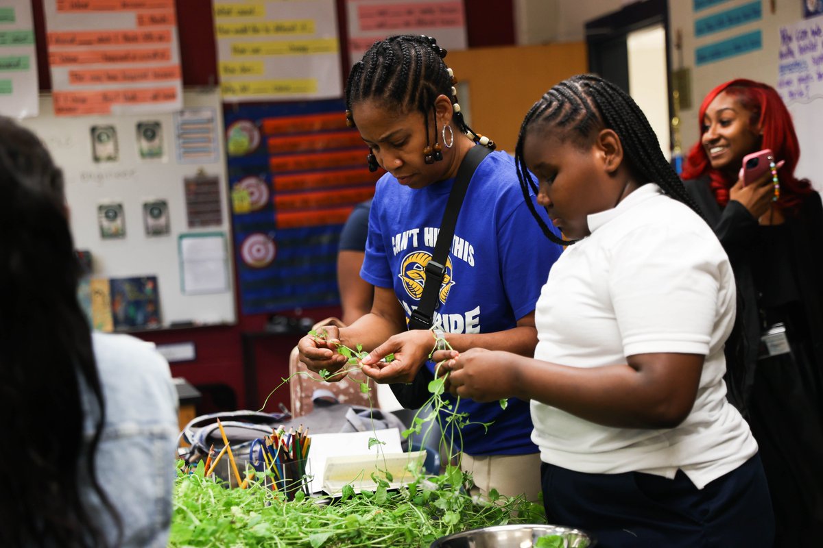 apsupdate's tweet image. M. Agnes Jones Elementary School, your dedication to our Ram scholars is truly commendable. Your efforts are creating opportunities for all students to develop a solid academic foundation, and we couldn&apos;t be prouder. #AtlantaPublicSchools