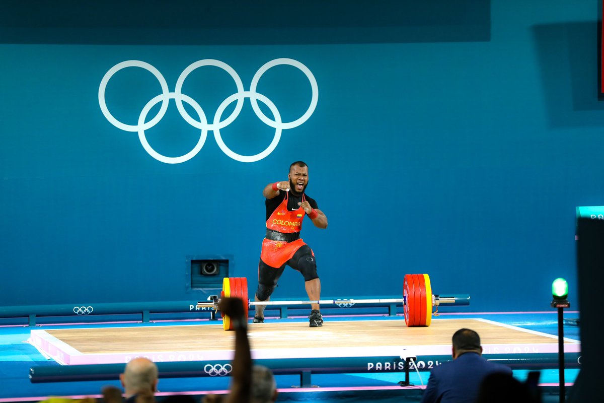 OlimpicoCol's tweet photo. 🐉 ¡𝑬𝒍 𝒑𝒐𝒅𝒆𝒓 𝒅𝒆 𝑮𝒐𝒌ū 𝒓𝒆𝒔𝒑𝒍𝒂𝒏𝒅𝒆𝒄𝒆 𝒆𝒏 #𝑷𝒂𝒓𝒊𝒔2024! 🥈🙌

🇨🇴 Yeison López, nuestro Goku colombiano, alcanzó su fase Saiyajin y ganó la medalla de plata en la halterofilia (89 kg) con un total de 390 kg. 

¡La energía de Colombia está contigo! 💛💛💙❤️ https://t.co/GlMHW10o37