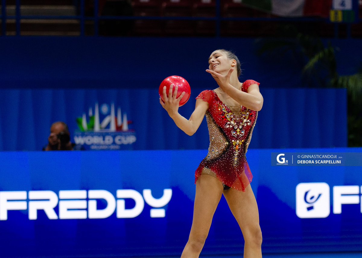 ginnasticando's tweet photo. Siamo davvero emozionatissimi, sappiamo il lavoro e la dedizione che Sofia Raffaeli ci mette ogni giorno e questa medaglia è più che meritata.

L’Italia è fiera di te, Sofia 🇮🇹

#RhythmicGymnastics #Olympics #PARIS2024 #italgym https://t.co/32Klow129N