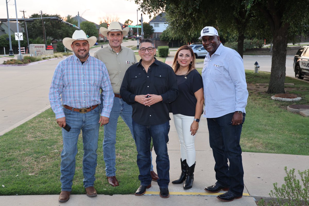 CarrolltonTXPD's tweet image. Recapping our Annual Awards Banquet! We celebrated our finest with BBQ, cornhole, casino games, and prizes. It was an unforgettable night of fun recognizing all the hard work everyone puts in, day in and day out! 🎉🚔 

#CarrolltonTX #CarrolltonTXPD #CPDAwards