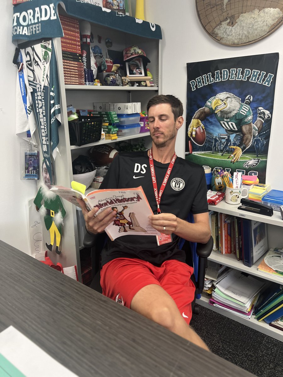 lhpsnews's tweet image. Our faculty and staff are hard at work prepping for the return of our students. We can't wait to see everyone back on campus!

#LHP #LakeHighlandPrep #HighlanderHighlights