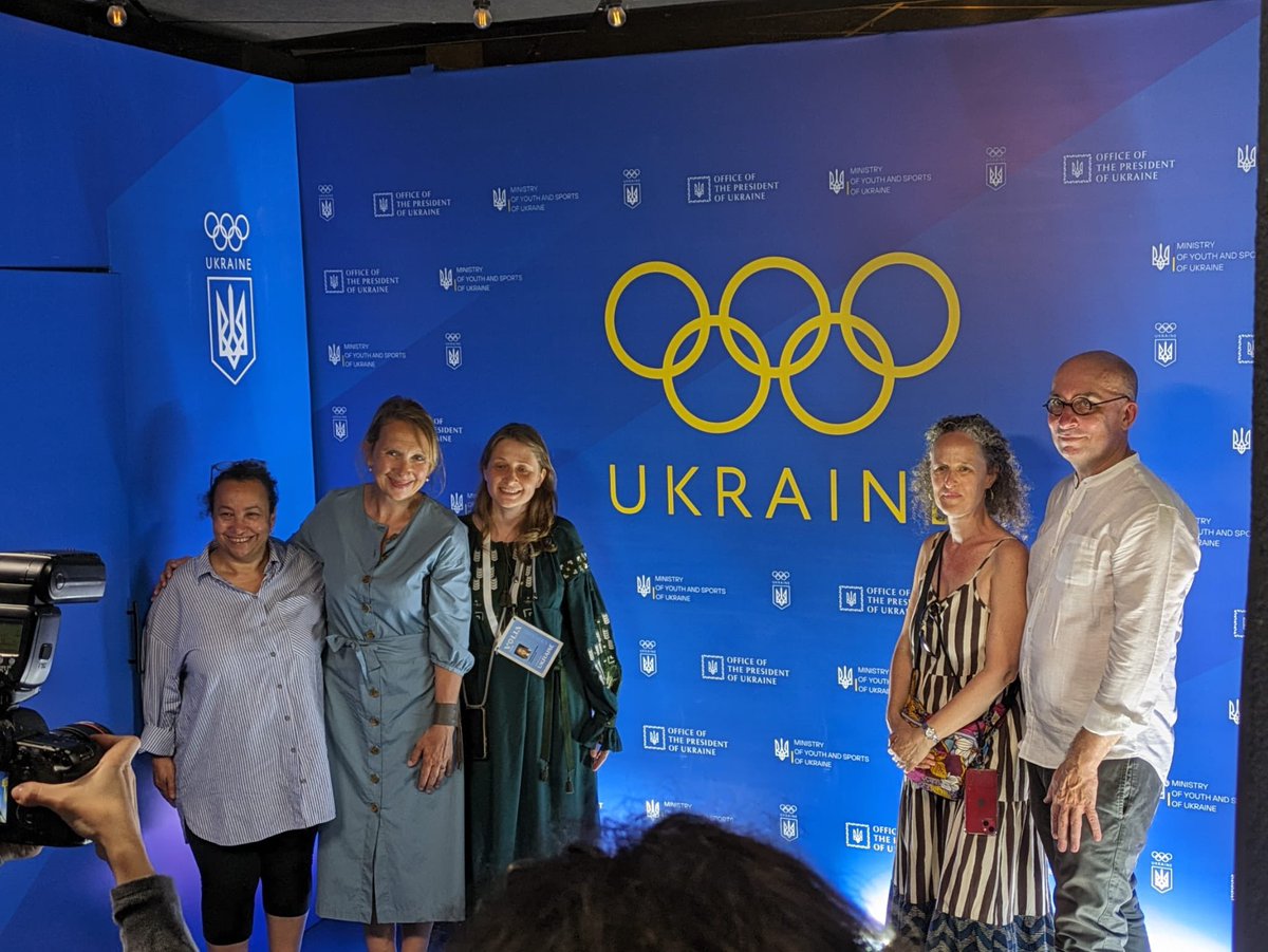 🌍 <a href="/Paris/">Paris</a> accueille le monde au Parc des Nations à <a href="/LaVillette/">La Villette</a> ! 

Félicitations aux nombreuses nations qui se réunissent pour célébrer leurs cultures et le sport. 

#Paris2024