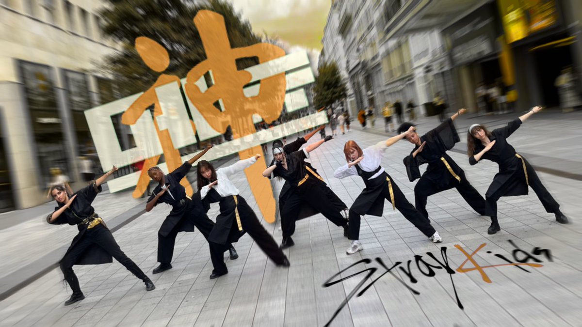 now_rezteam's tweet photo. STRAY KIDS 스트레이키즈 ‘GOD'S MENU’ DANCE COVER by RE:Z 🇲🇫
📷 https://t.co/gJZZjiCtcy
#스트레이키즈 #STRAYKIDS
#STRAYKIDS_GODSMENU
#NOWRESET https://t.co/ir6mj785YB