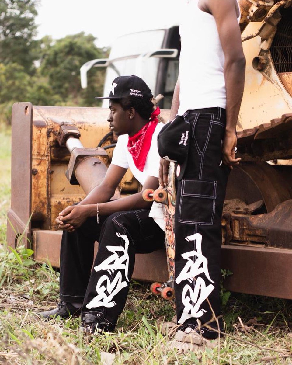 districtblvd's tweet photo. "DS3KT just dropped the illest lookbook, with ayo0luwa and Sptmbr straight up killing the street game. Don’t miss out on this fire drip—level up and flex hard! #DS3KT #StreetIsOurRunway" @ayo0luwax @fkaAdewonuola https://t.co/r0rR54tweW