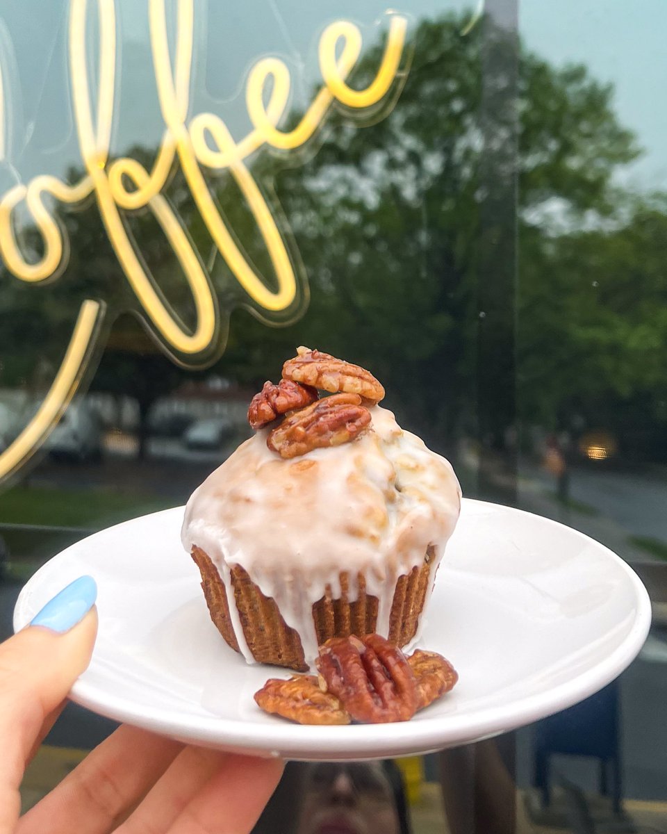 Now Available: Banana walnut muffin with sugar glaze and bourbon infused raw honey walnut topping! 😍
#breakfastallday #lehighvalley