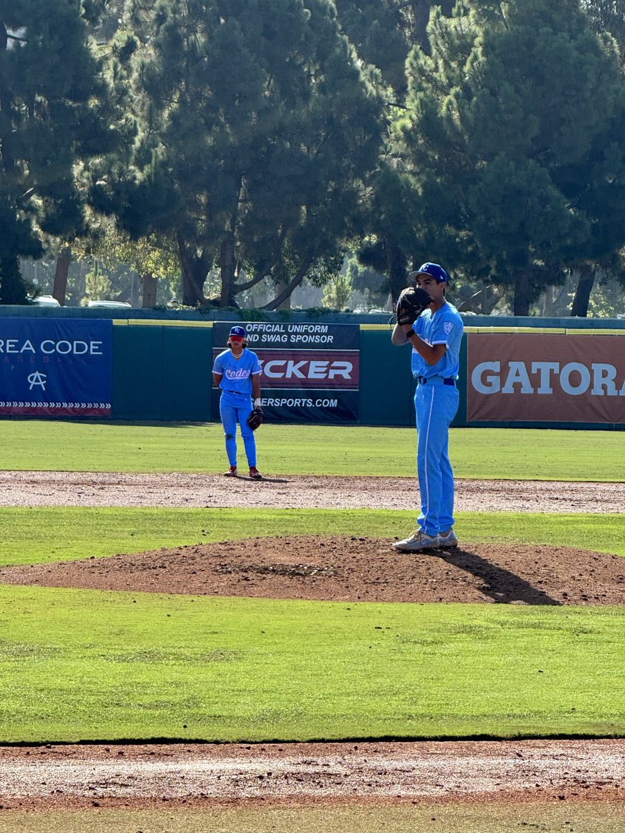 Five Tool Hawaii (@fivetoolhi) on Twitter photo Two Hawaiians on the field at Area Code!
‘25 uncommitted RHP Elai Iwanaga (<a href="/Elaiiwan/">Elai iwanaga</a>) from <a href="/kskbaseballimua/">KSKbaseball</a> on the bump, and ‘25 <a href="/OregonBaseball/">Oregon Duck Baseball</a> commit Malosi Mata'afa-Alferos (<a href="/malosi_5/">Malosi Mata’afa-Alferos</a>) from Mililani at short.
Both playing for <a href="/Royals/">Kansas City Royals</a> and representing da 808. #DudeAlert Two Hawaiians on the field at Area Code!
‘25 uncommitted RHP Elai Iwanaga (<a href="/Elaiiwan/">Elai iwanaga</a>) from <a href="/kskbaseballimua/">KSKbaseball</a> on the bump, and ‘25 <a href="/OregonBaseball/">Oregon Duck Baseball</a> commit Malosi Mata'afa-Alferos (<a href="/malosi_5/">Malosi Mata’afa-Alferos</a>) from Mililani at short.
Both playing for <a href="/Royals/">Kansas City Royals</a> and representing da 808. #DudeAlert
