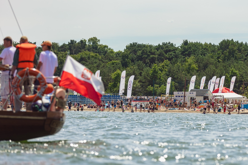 gdansk's tweet photo. Wiatr w żagle i cała naprzód! 🚢 Do 28. parady #BalticSail pozostało zaledwie 13 dni! ⏰ Zlot w #Gdańsk jest otwarty dla wszystkich jednostek pływających ⚓️, a więc będzie na co popatrzeć 🌊 Psst... bilety na rejsy są wciąż dostępne ⛵️ https://t.co/iHlHG8ReIo👈🏻
📸 D. Paszliński https://t.co/1dZL5ROPQz
