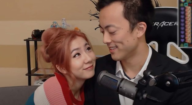 Bug2000Tra30529's tweet photo. NoahJ456 allegedly cheated wife with fuslie , edc , Noahj456 divorce , fuslie edison ,-->https://t.co/odl0J7sDzc Noahj456 girlfriend , fuslie twitch , livestreamfail ,  Jcbackfire  , evergreenily , puresoftie
Link 1: https://t.co/rEdhjiq6kV
Link 2: https://t.co/gsacPJNfCC https://t.co/ek4cUah9a9
