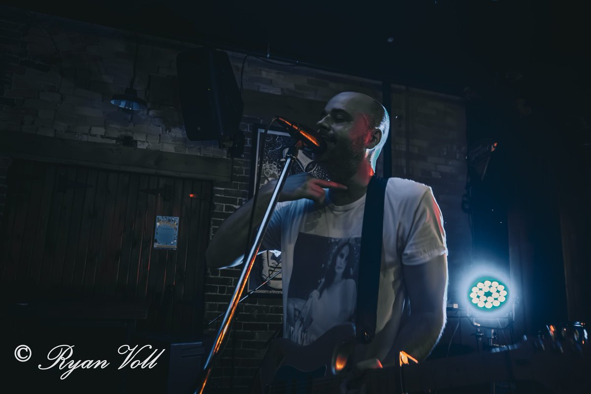 . . . . . #torontonightlife #alternativeindie #ontariomusic #ontariomusician #maxwellswaterloo #torontosun #torontobarscene #torontolivemusicvenue #alternativeindierock #canadianband