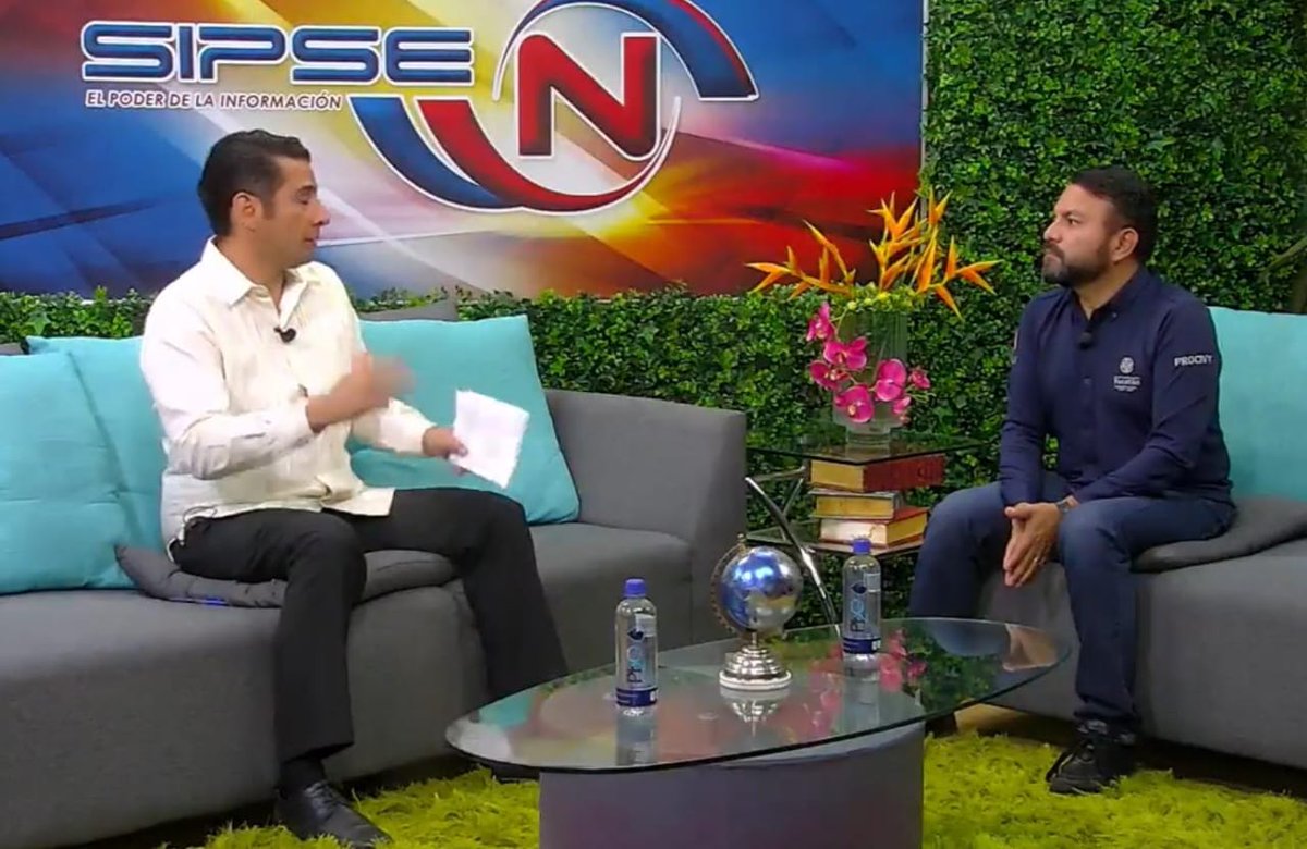 Enrique Alcocer Basto (@enriquealcocerb) on Twitter photo Agradezco el espacio en #SipseNoticias para continuar informando sobre esta temporada de #Huracanes2024. 🙋🏻♂
Recuerden ver la entrevista todos los viernes en vivo desde su tv y en el facebook oficial de <a href="/sipsetelevision/">Sipse Canal 8.1</a> 📺📱 Agradezco el espacio en #SipseNoticias para continuar informando sobre esta temporada de #Huracanes2024. 🙋🏻♂
Recuerden ver la entrevista todos los viernes en vivo desde su tv y en el facebook oficial de <a href="/sipsetelevision/">Sipse Canal 8.1</a> 📺📱