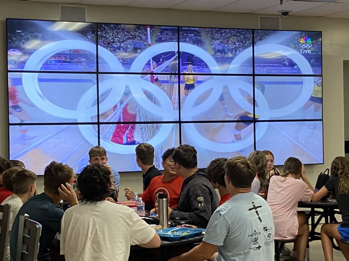 mjhsrebels's tweet photo. Huge Thank You to the Maryville City Schools Foundation, our Maryville Junior High School PAC, and Jeremy Russell for their support creating a visualization wall in our cafeteria! ❤️🖤 #MJHS #MCSF #mjhspac #wearemaryville https://t.co/K6oXm7r7vW