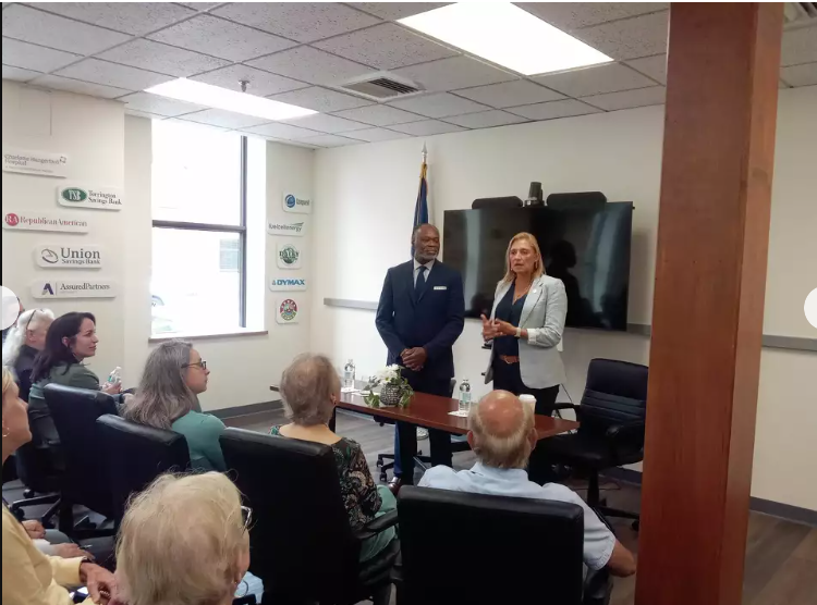 NWCTChamber's tweet photo. Thank you to everyone who attended the
roundtable forum on homelessness and housing hosted
by the Northwest CT Chamber of Commerce. The
packed forum was attended by many residents,
chamber members, and local and state leaders. https://t.co/nISnpQjtqr