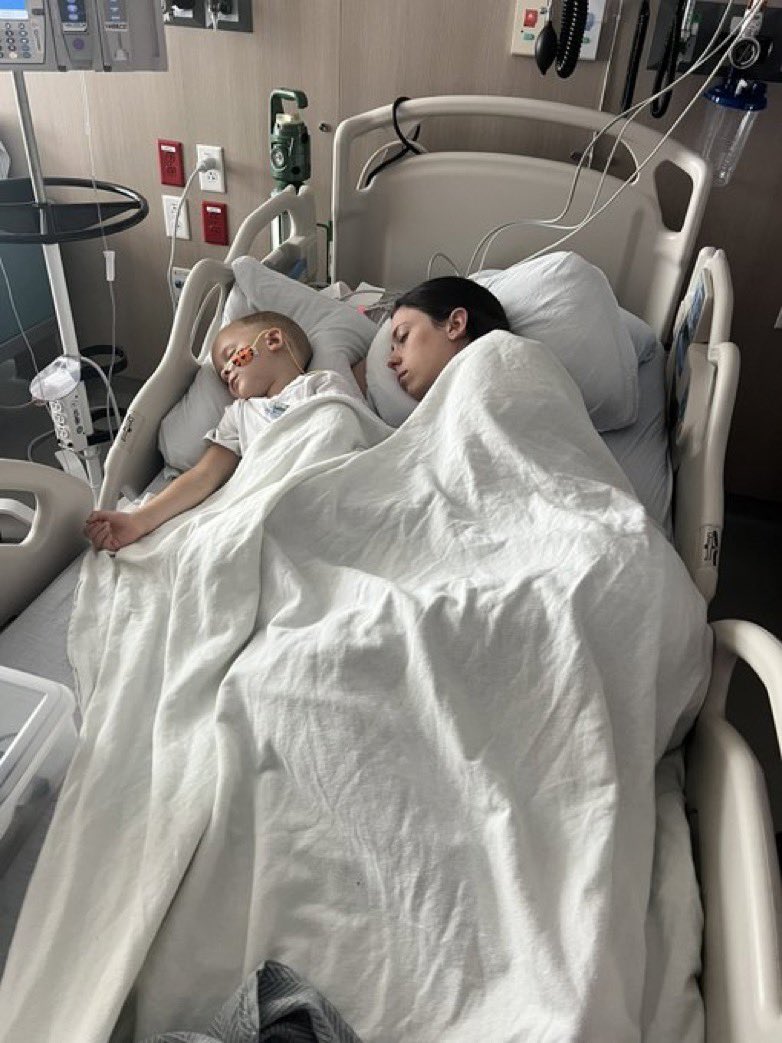 SportyMcSports's tweet photo. Today’s #5dollarfriday is for little Luke. 

Luke is 4 years old and was recently diagnosed with leukemia. The next few years are going to be really tough for Luke’s family.

Let’s surprise them with help from our powerful twitter community 💜 ❤️ 

Please RT 🙏 

Venmo: @devpayne https://t.co/HRjtF1kefd