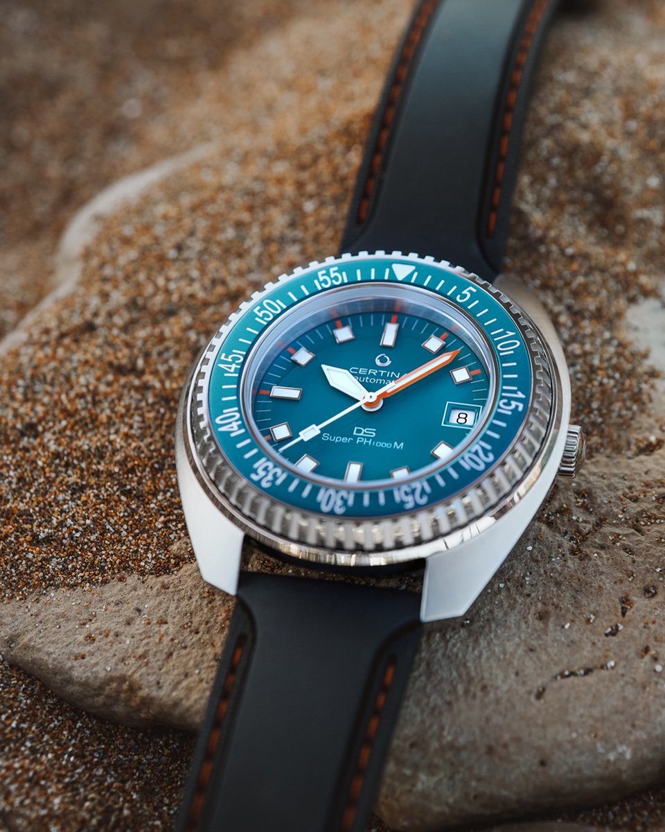 JuraWatches's tweet image. Introducing the Certina DS Super PH1000M STC. Arriving with a signature blue dial and rotaring bezel with delicate orange accents, a token of commitment to their partnership with the Sea Turtle Conservancy.

bit.ly/3vkG7w1

#JuraWatches #Certina #DSPH100M #GoYourOwnWay