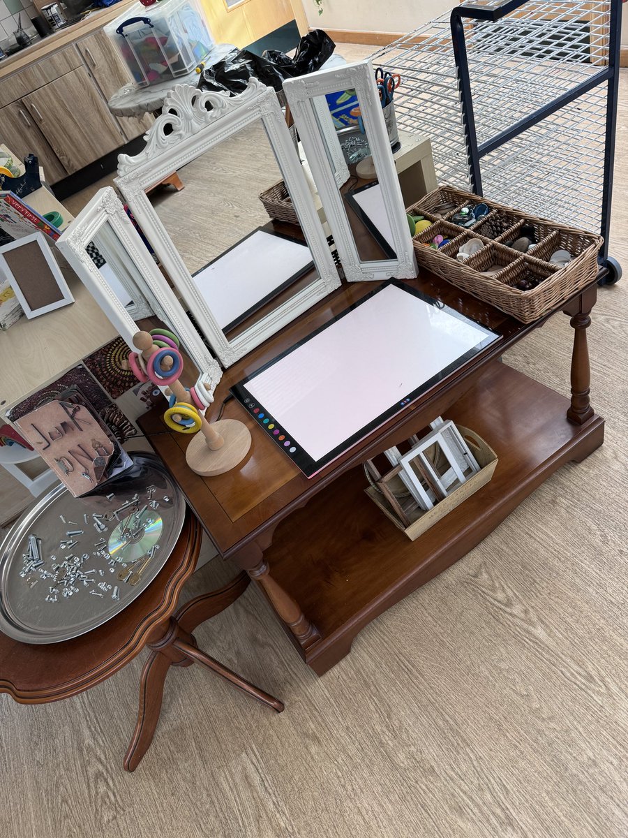 Mrs G EYFS tweet media