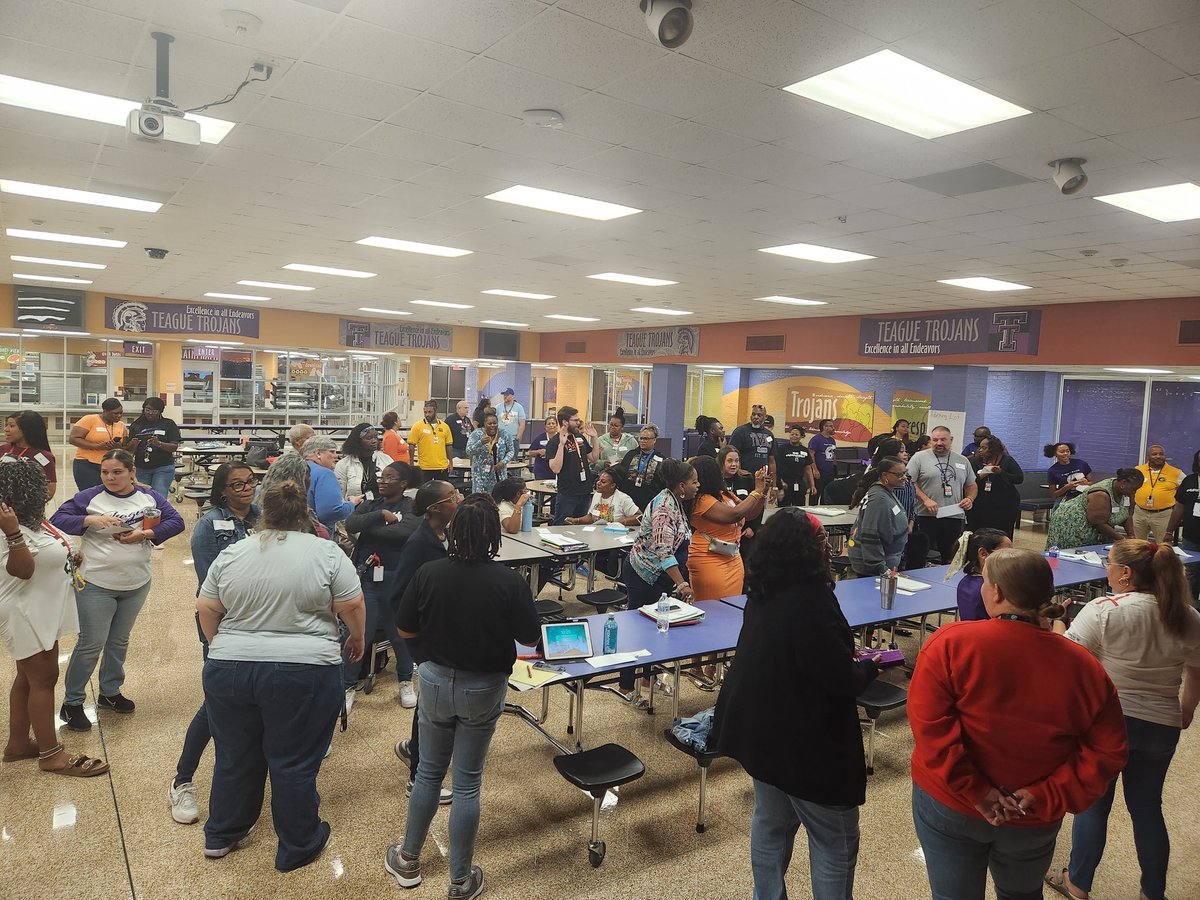 Eric Nelson tweet media