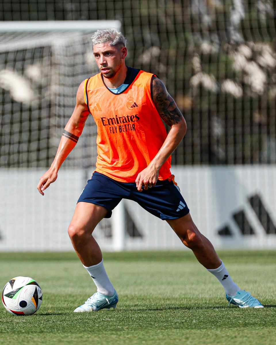 ↪️ <a href="/KMbappe/">Kylian Mbappé</a>
↩️ <a href="/fedeevalverde/">Fede Valverde</a>
#RMCity