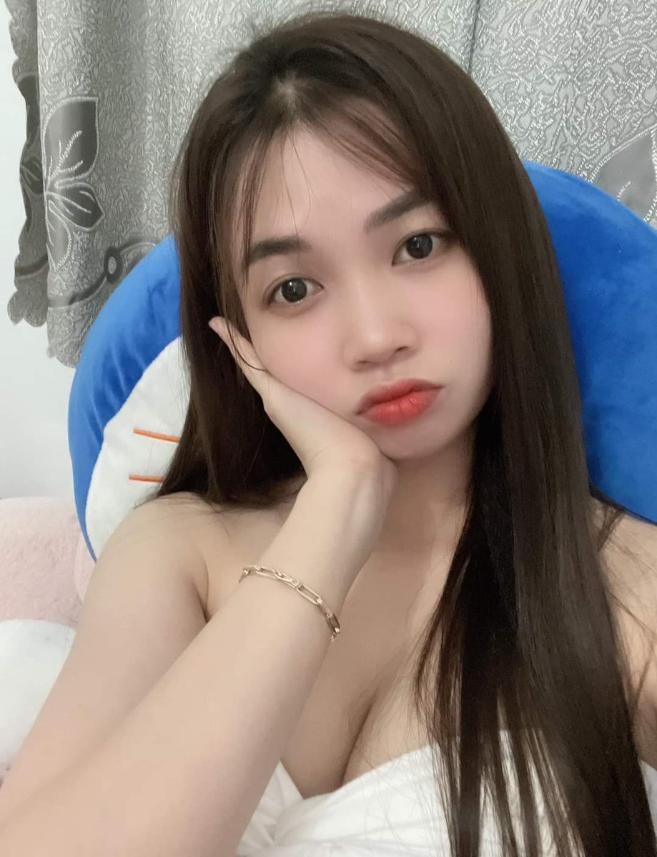 bebe14022's tweet photo. Bé hay nứng 🥰 https://t.co/7dWk3Hhz10