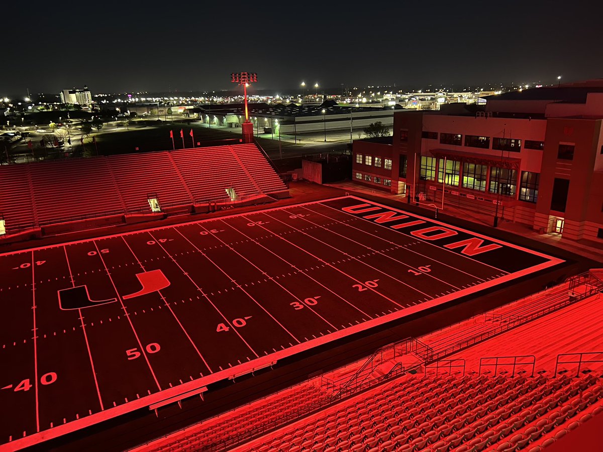 I will be attending Union High School for my Senior year! Couldn’t be more excited and fired up for the road ahead. 🏡<a href="/UnionFootball/">Union Football</a> #redhawknation 
#EatorBeAte