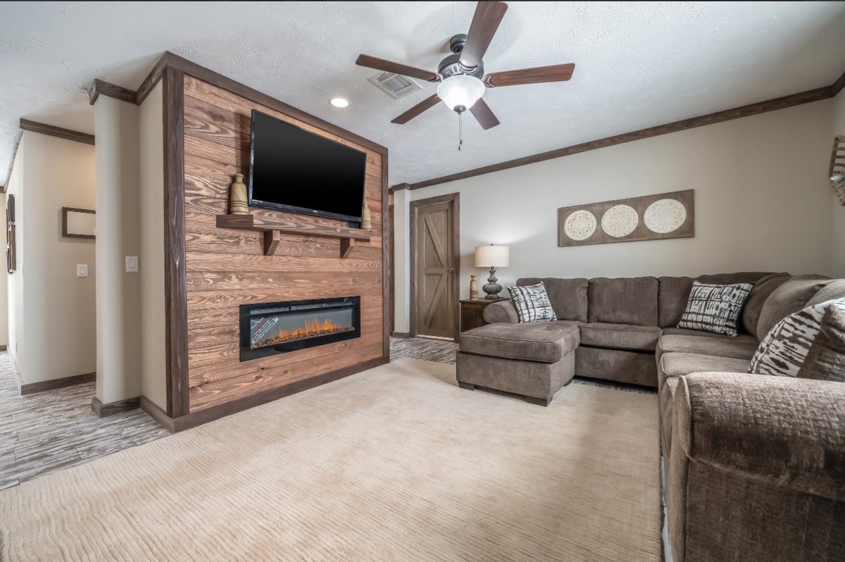 SWHomeCenter's tweet photo. Full Drywall Kabco MD-49-32
4 bed 2 bath
Over 2000 sq ft
Hand laid vinyl planks
Hardwood cabinets
Overhead vents
Tile Shower
Real wood trim and doors
Electric or wood burning fireplace
169k https://t.co/rlsJdvGXgx