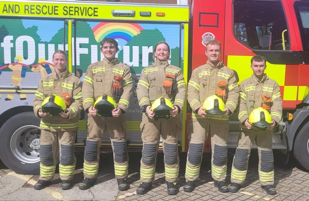 Suffolk Fire & Rescue Service (@suffolkfire) on Twitter photo Congratulations to our new #oncall firefighters who have successfully completed their initial course today. Following 2 hard weeks of instruction <a href="/sfrstraining/">SFRS Training Centre</a> the newΒ FFs will be joining their stations across Suffolk soon. Could you join them? Congratulations to our new #oncall firefighters who have successfully completed their initial course today. Following 2 hard weeks of instruction <a href="/sfrstraining/">SFRS Training Centre</a> the newΒ FFs will be joining their stations across Suffolk soon. Could you join them?