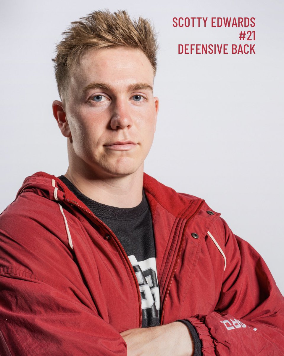 Lifetime_Card's tweet image. We’re @edwards21scotty days away from @StanfordFball kickoff so let’s get to know #2️⃣1️⃣! 🫡🏈

#RapidFire x #LifetimeCardinal