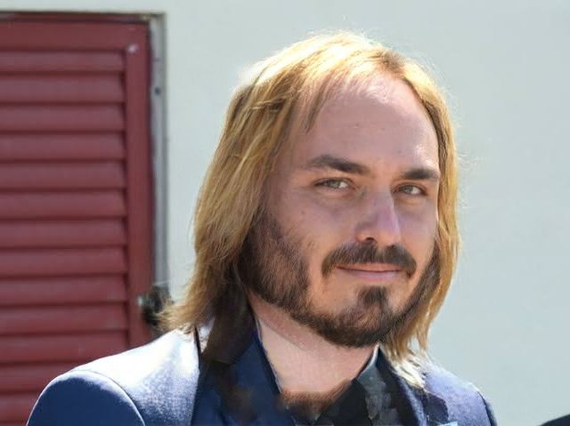 🚨 Exclusivo: l Russo Serguei Aaron Baddo garante ouro no salto na vara