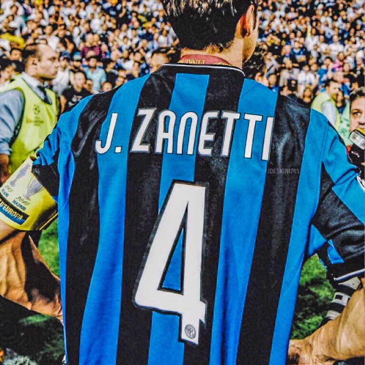 eurofootcom's tweet photo. 🇦🇷👑 The reason why Inter have retired the number 4... 🥶

Happy birthday, Javier Zanetti. 💙🖤 https://t.co/QLEWNHr1FA